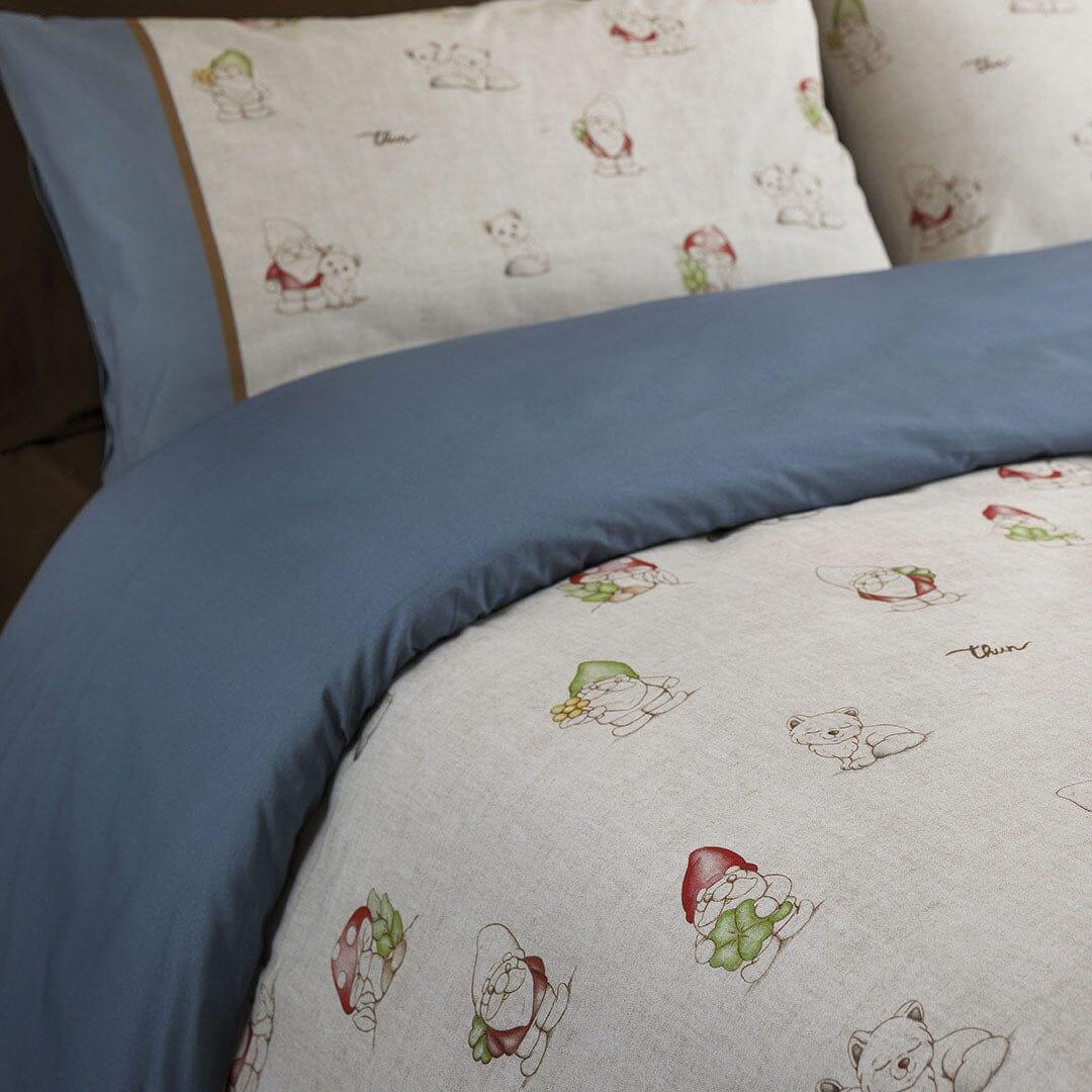 THUN® Completo Letto Matrimoniale con Stampa Digitale - Fantasia Inverno Incantato Gnomes Blue - Image 4